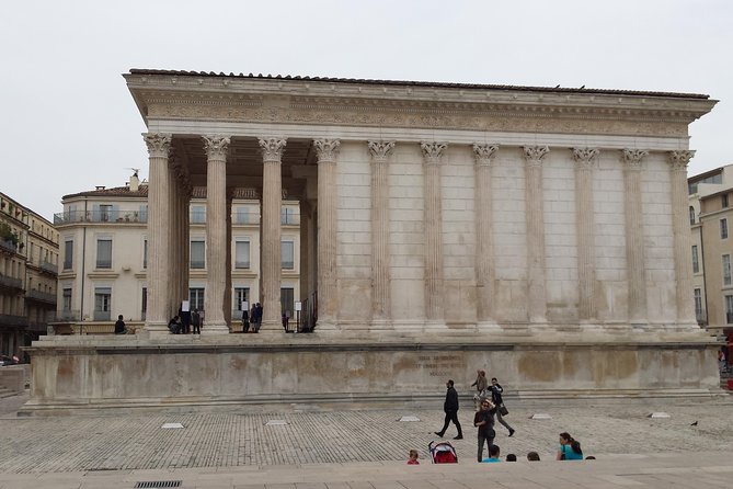 Nimes, Uzes & Pont du Gard Small Group FULL DAY Tour from Avignon - Seeing the source at the Vallée de l’Eure