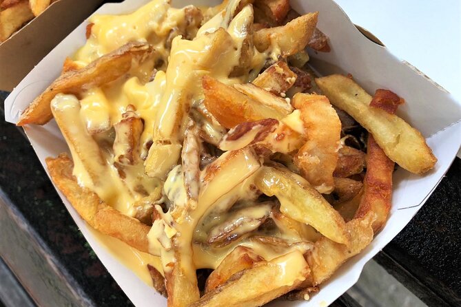 NO DIET CLUB - Unique food tour in Bordeaux ! - Walking Through Central Bordeaux