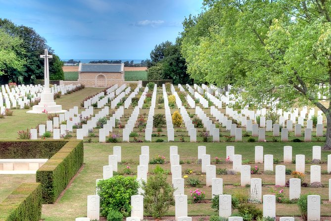Normandy D-Day Beaches with Juno Beach, bunkers & Canadian Cemetery from Paris - Lunch and free time in Courseulles-sur-Mer