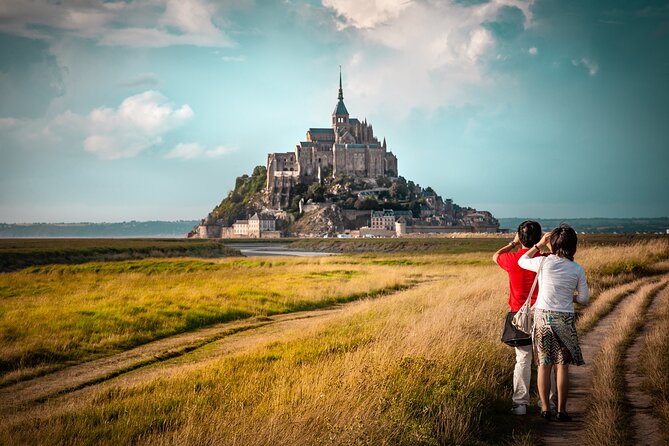Normandy D-Day Tour with Mont Saint-Michel Day Trip from Paris - Key points at a glance