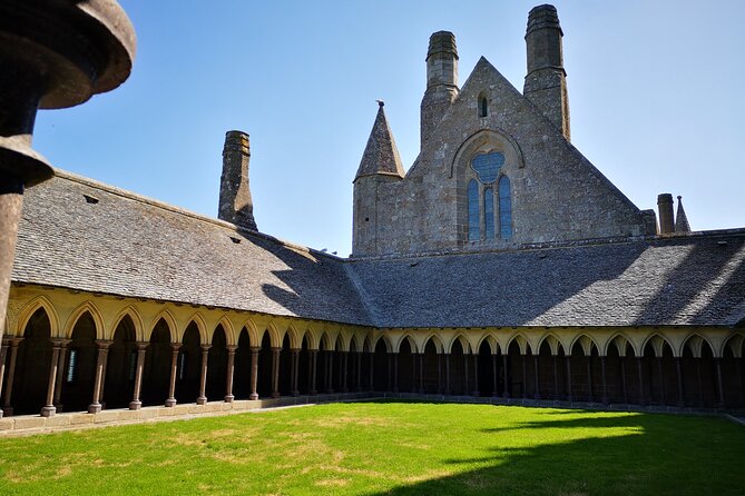 Normandy - Mont Saint-Michel Full Day Tour from Bayeux - Lunch Requires a Little Strategy