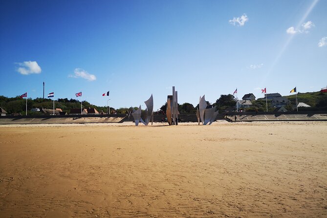 Normandy U.S. D-Day Sites Half Day Tour From Bayeux - Guides make or break the experience