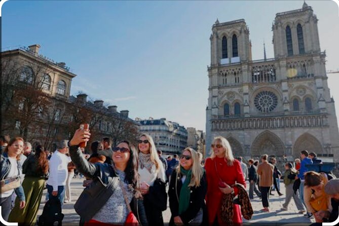 Notre Dame Area Guided Tour with Experienced Guide - What this Notre-Dame experience really offers