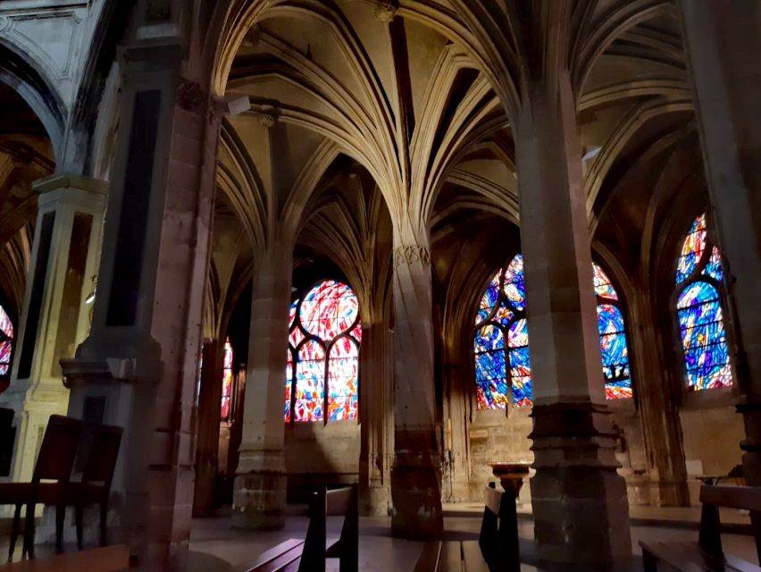 Notre-Dame Cathedral Private tour - How the guides bring the stories to life