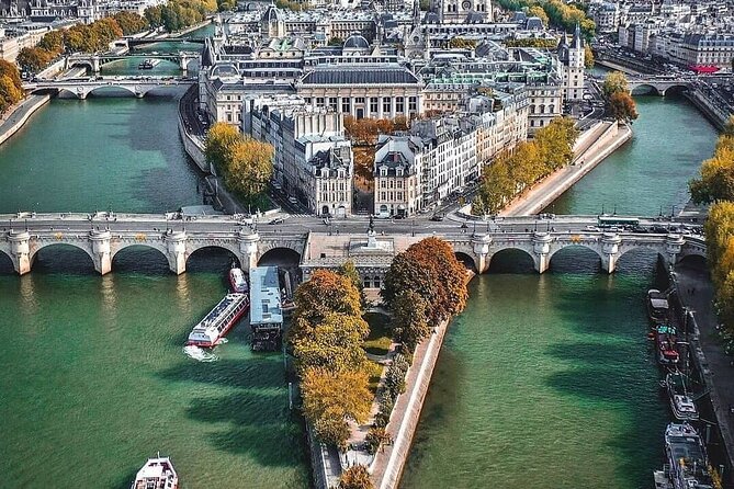 Notre Dame de Paris Interior Guided Tour - Nearby streets, churches, and local landmarks