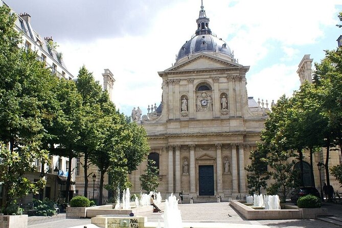Notre Dame Mystery and Latin Quarter Walking Tour - Luxembourg Garden, the tour’s calm finish