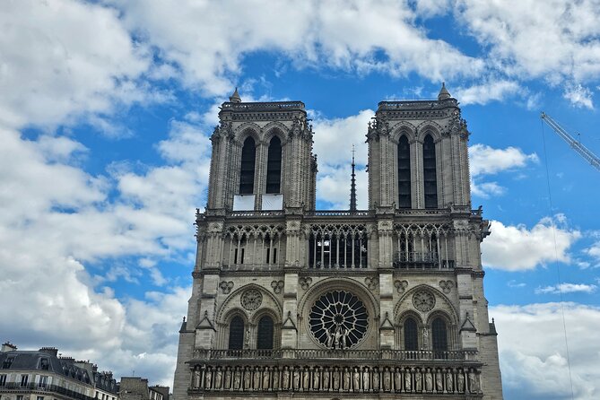 Notre Dame Outdoor Walking Tour and Entrance to Sainte Chapelle - Key points at a glance