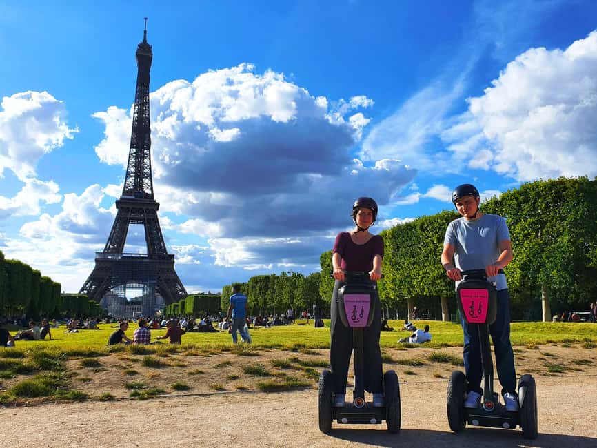 Paris: 1,5 hour Guided Segway Tour - Meeting at Place de Fontenoy