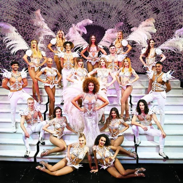 Paris: 3-Course Dinner & Show at Paradis Latin Cabaret - The main show, L’Oiseau Paradis