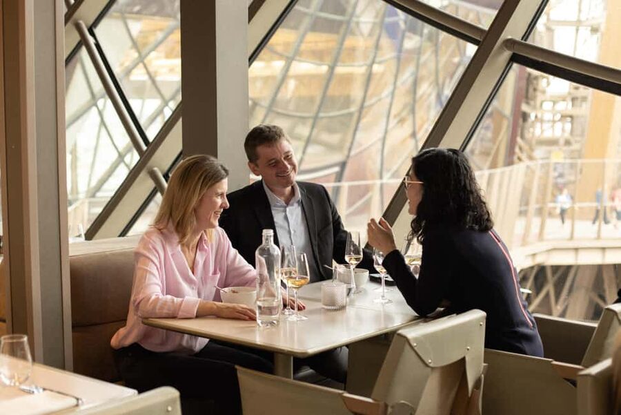 Paris: 3-Course Lunch at Eiffel Tower's Madame Brasserie - Is $80 a fair price?