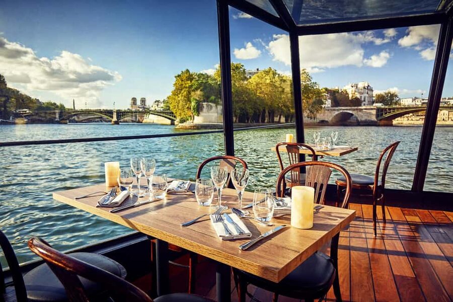 Paris: 3-Course Lunch Cruise on the River Seine - Key things to know before booking