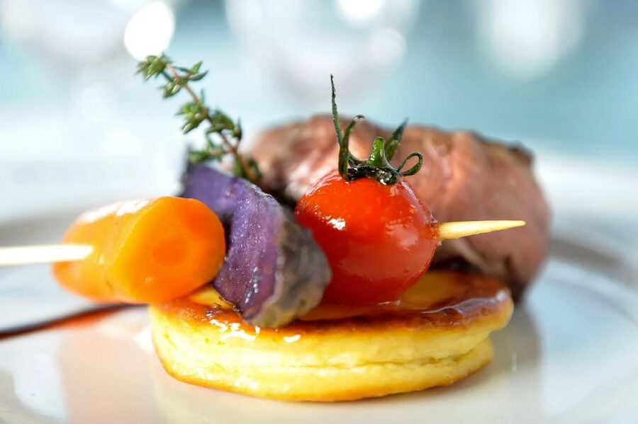 Paris: 3-Course Lunch Cruise on the River Seine - Lunch begins with salmon and leek
