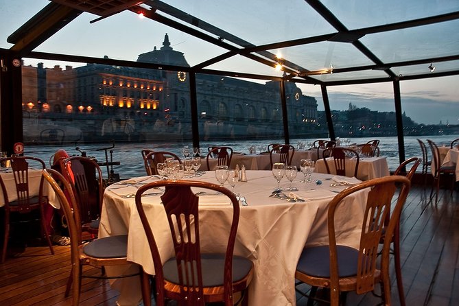 Paris 3-Courses Gourmet Dinner Seine River Cruise with Champagne - Practical tips for a smoother evening