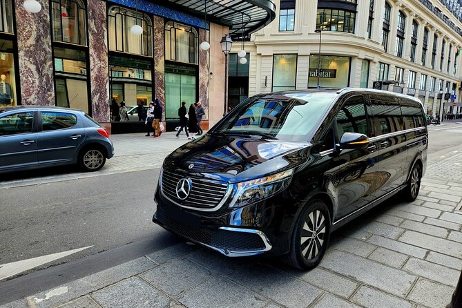 Paris Airport Transfer Service - Flight tracking and the 60-minute waiting allowance