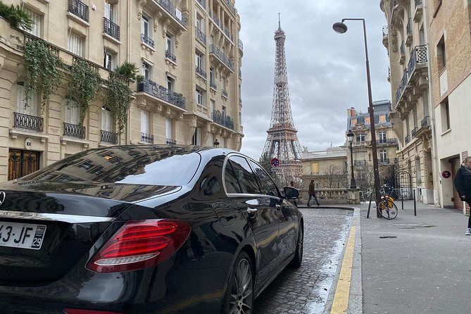 Paris Airport Transfers - Private Car - Flight delays and the wait at the airport