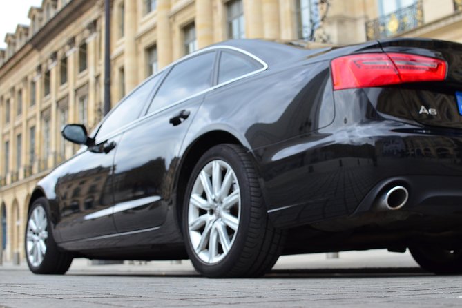 Paris Airport Transfers - Private Car - The ride from CDG or Orly into Paris