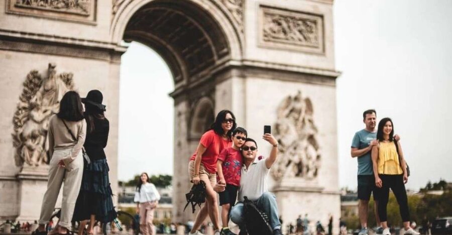 Paris: Arc de Triomphe Entry with Seine Cruise - What this Paris combo ticket really includes