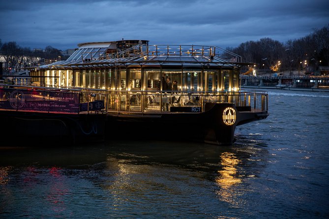 Paris at the First Lodges - Ducasse sur Seine dinner cruise - The Eiffel Tower and Trocadéro: The Opening View