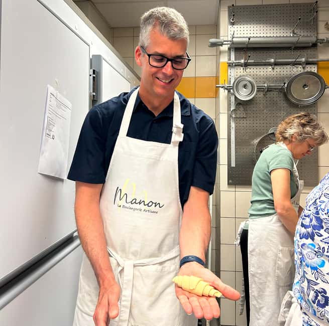 Paris: Baking Insider Experience with a Professional Baker - Inside a real Parisian boulangerie