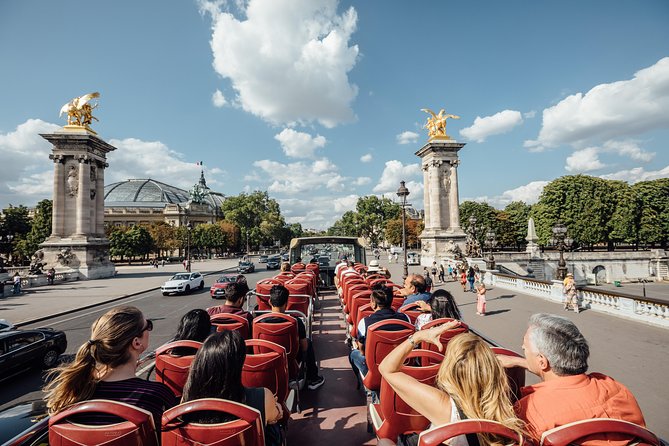 Paris Big Bus Hop-On Hop-Off Tour with Optional River Cruise - Stop 2: Pont des Arts and the Seine