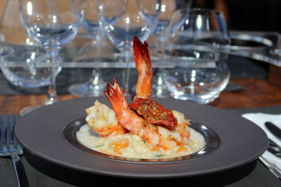 Paris: Bustronome Gourmet Lunch Tour on a Glass-Roof Bus - Bustronome compared with other Paris sightseeing meals