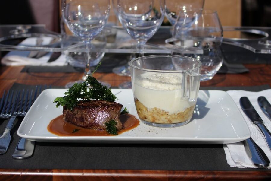 Paris: Bustronome Gourmet Lunch Tour on a Glass-Roof Bus - Is $66 a fair price?