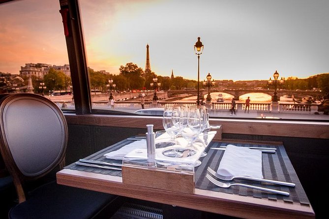 Paris Bustronome Gourmet Sightseeing Dinner on a Panoramic Bus - Starting near the Arc de Triomphe at 7:45 p.m.