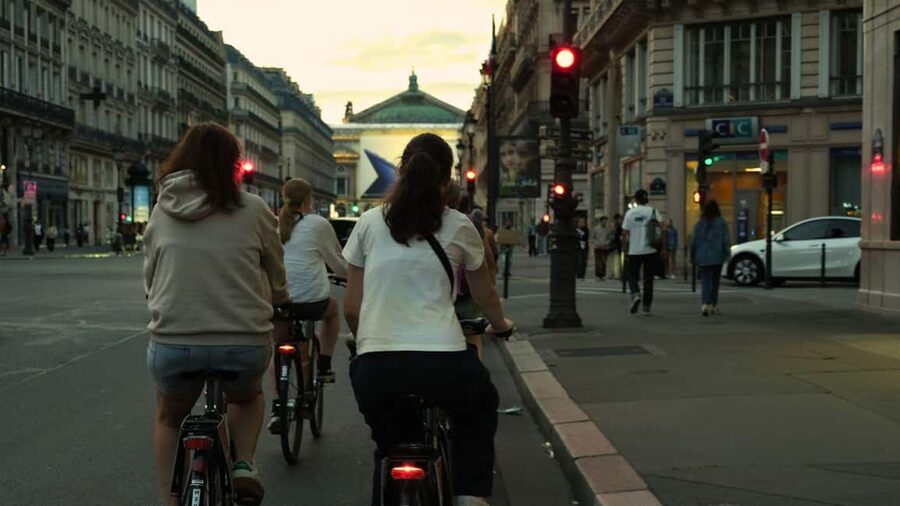 Paris By Night: 3-Hour Guided Bike Tour - Key points to know before you ride