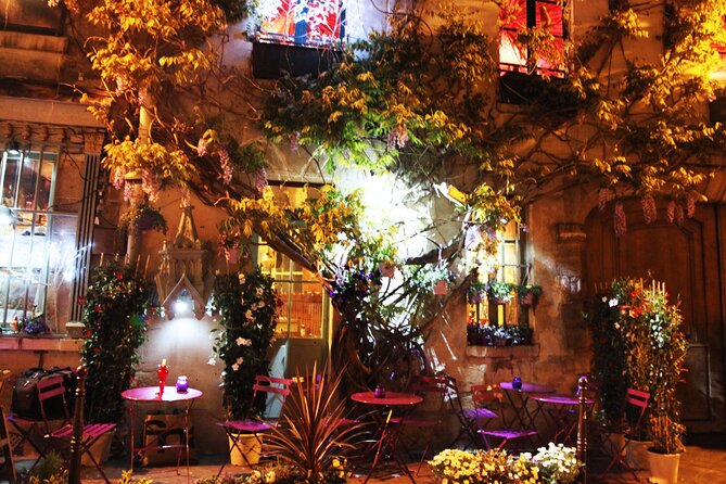 Paris by Night Walking Tour: Ghosts, Mysteries and Legends - Place de lHôtel de Ville, a fitting finish