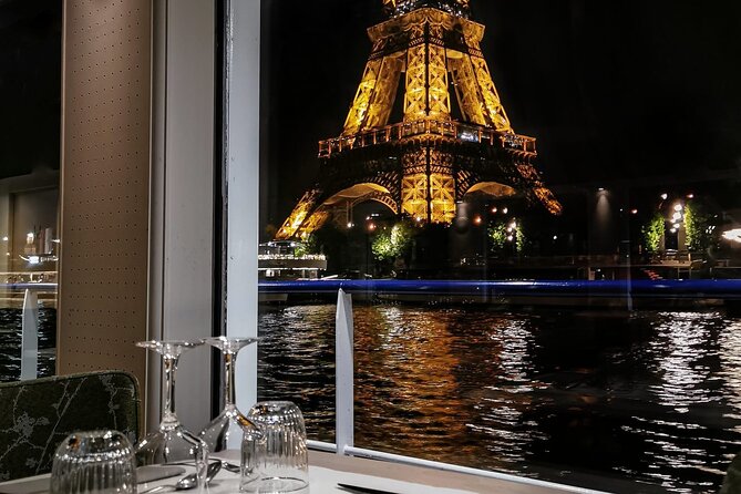 Paris Capitaine Fracasse 3 Course Seine River Dinner Cruise - What arrives at your table
