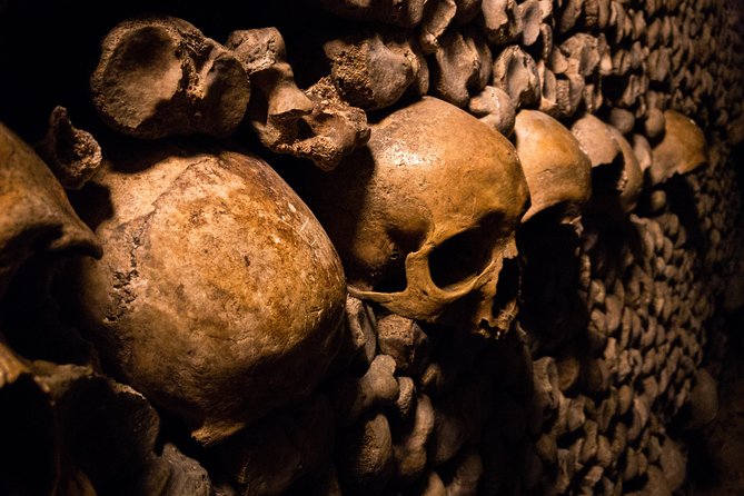 Paris Catacombs Guided Tour - Descending 130 Steps Below Paris