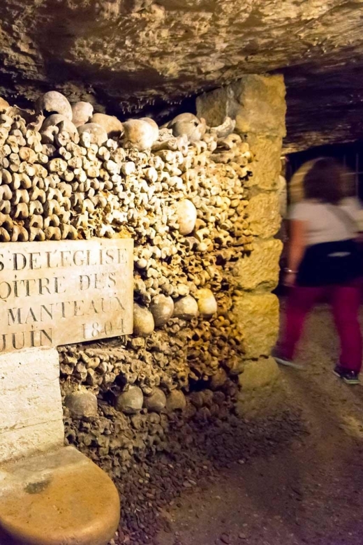 Paris: Catacombs Ticket and Seine River Cruise - The Steps and Space Require Honest Planning