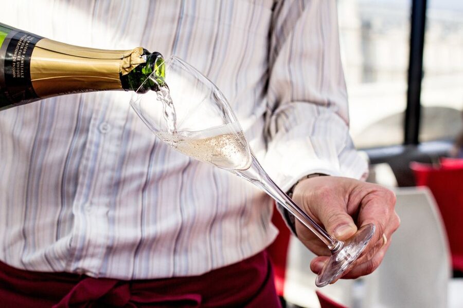 Paris: Champagne Tasting Cruise Departure from Eiffel Tower - Is $93 a fair price?