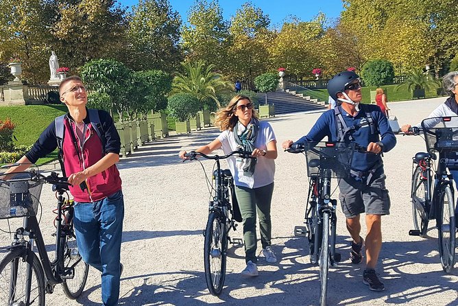 Paris: Charming Nooks and Crannies Bike Tour - Bastille and the stories behind a famous square