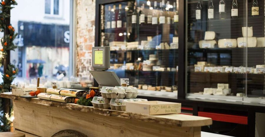 Paris: Cheese and Wine Class in a 17th Century Cellar - Seven cheeses from across France