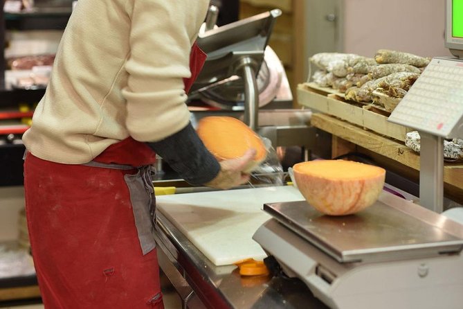 Paris Cheesemaking Workshop including Wine and Cheese Tasting with an Expert - The final wine and cheese tasting
