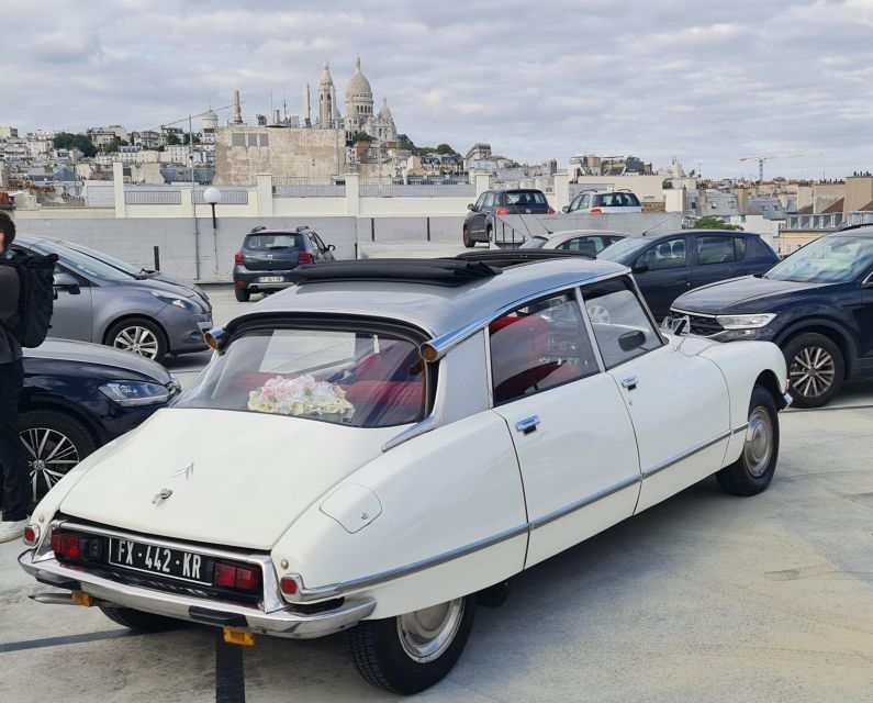 Paris: City Discovery Tour by Vintage Citroën DS Car - Notre Dame and the Louvre