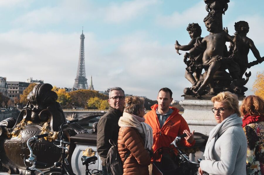 Paris: City Highlights Bike Tour - Why a bike works so well for Paris highlights