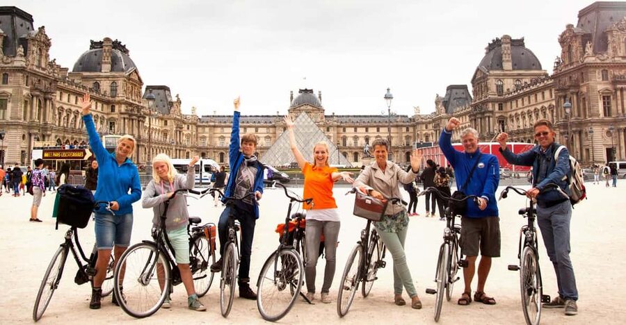 Paris: City Highlights Bike Tour - Les Invalides and the ride beside the Seine