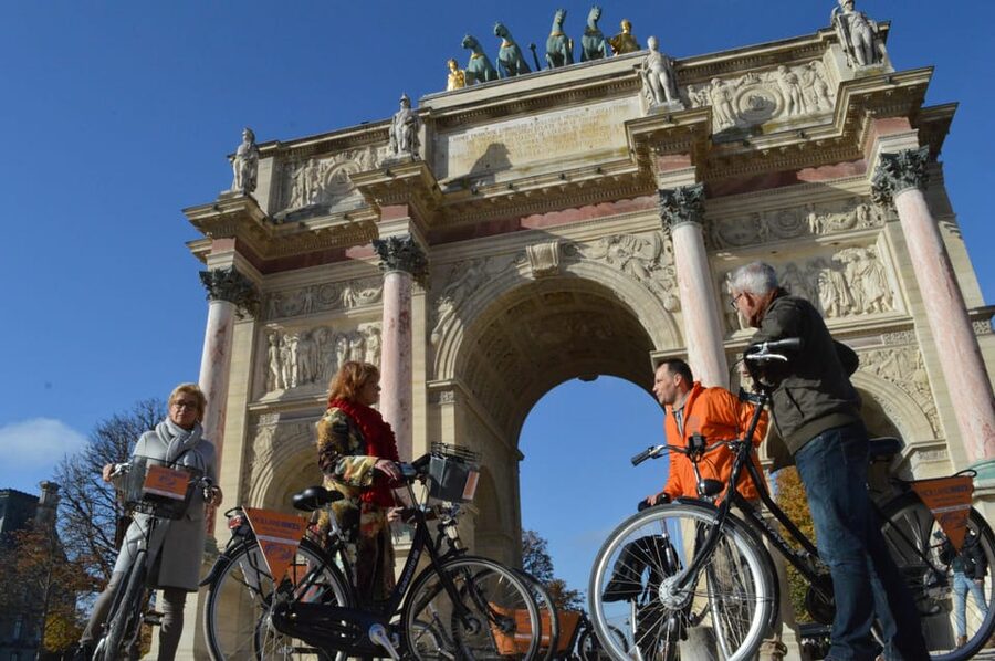 Paris: City Highlights Bike Tour - What the guides add to the ride