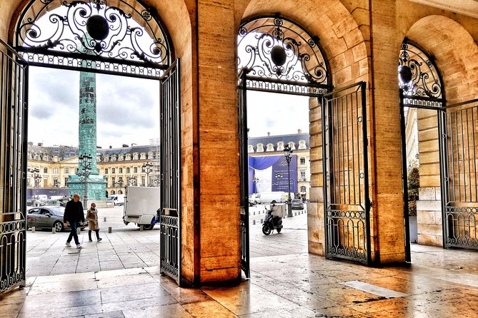 Paris City of Fashion History Private Guided Walking Tour - What makes Ivo an effective guide