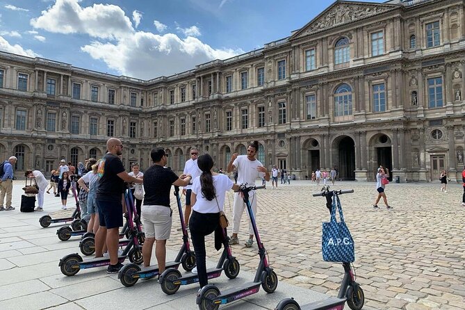 Paris City Tour by E-Scooter with Fun Guide (Small groups) - The Tuileries and the secret Eiffel Tower viewpoint