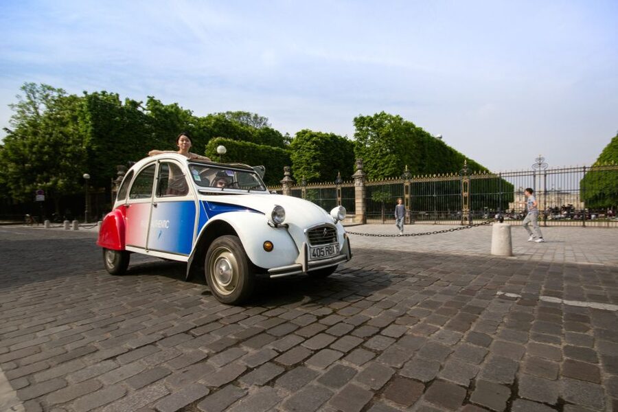 Paris: Classic Sites Tour by Vintage Citroen 2CV - Starting with central Paris pickup