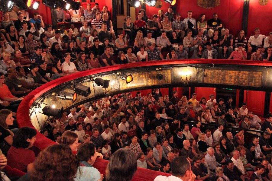 Paris: Comedy Show in English - How to Become a Parisian - The Parisian reputation for rudeness