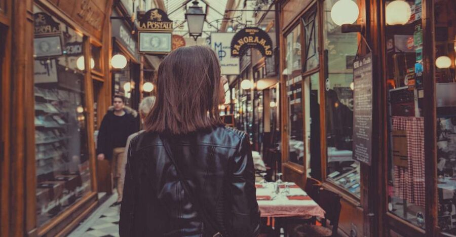 Paris: Covered Passages Walking Tour - Galerie Vivienne: the elegant first impression