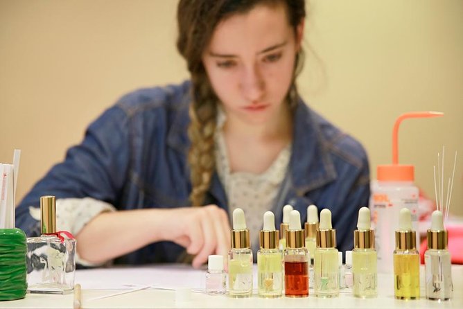 Paris Create your Own Perfume Workshop with a Perfumer - Testing about 50 compositions