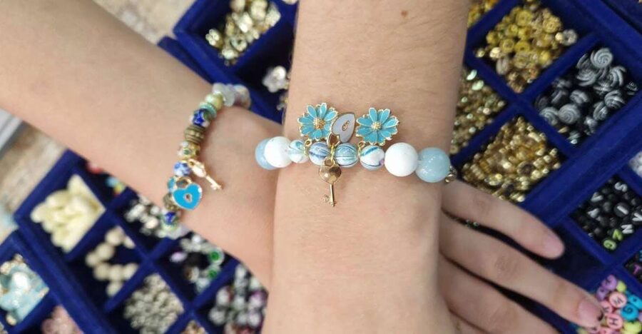 Paris: Custom Souvenir Bracelet Workshop - What you take home at the end
