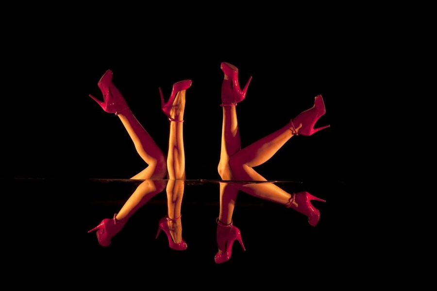 Paris: Dinner at Ginger Restaurant & Show at Crazy Horse - The short move from dinner to Crazy Horse