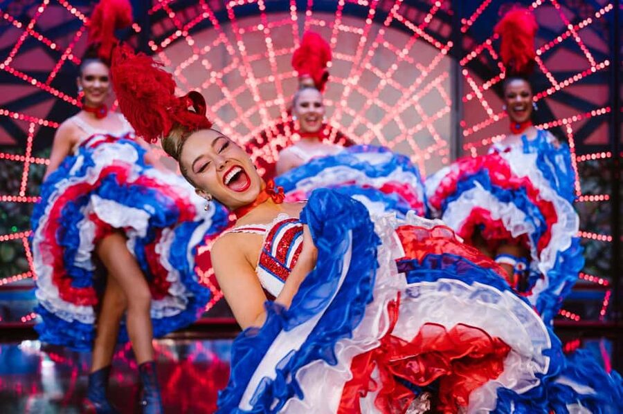 Paris: Dinner Show at the Moulin Rouge - Entering the Moulin Rouge on Boulevard de Clichy