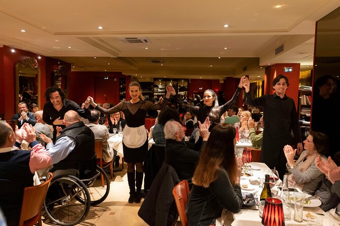 Paris Dinner Show Opera Bel Canto - Why the singers are the heart of the night